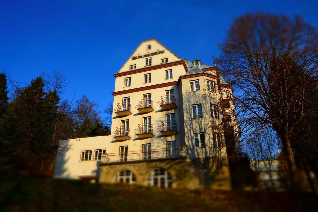 Rezydencja Zamek Krynica Zdroj Exterior photo